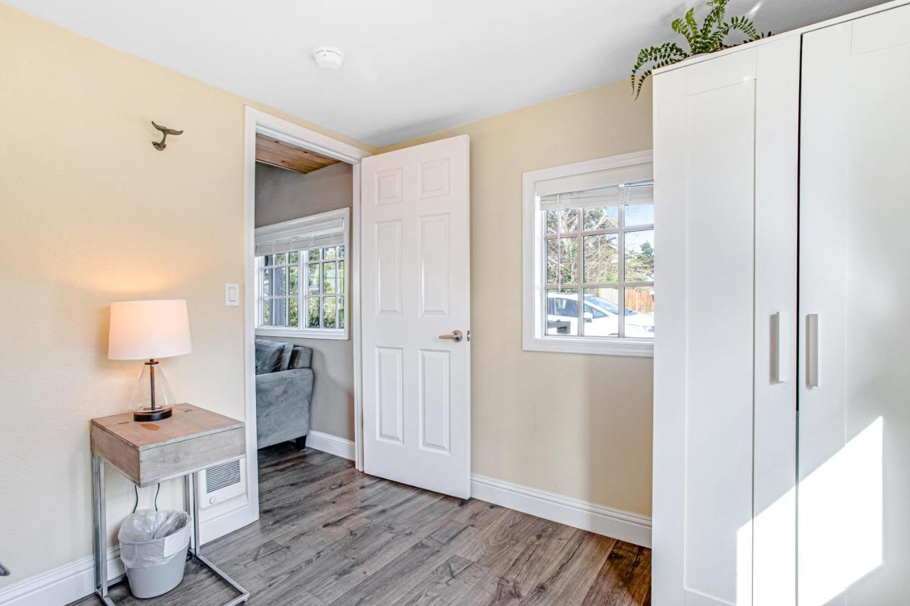 Siletz Bay Getaway Villa Lincoln City Buitenkant foto
