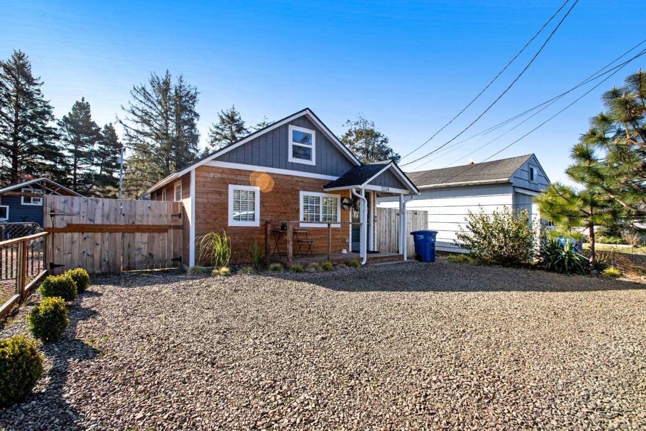 Siletz Bay Getaway Villa Lincoln City Buitenkant foto