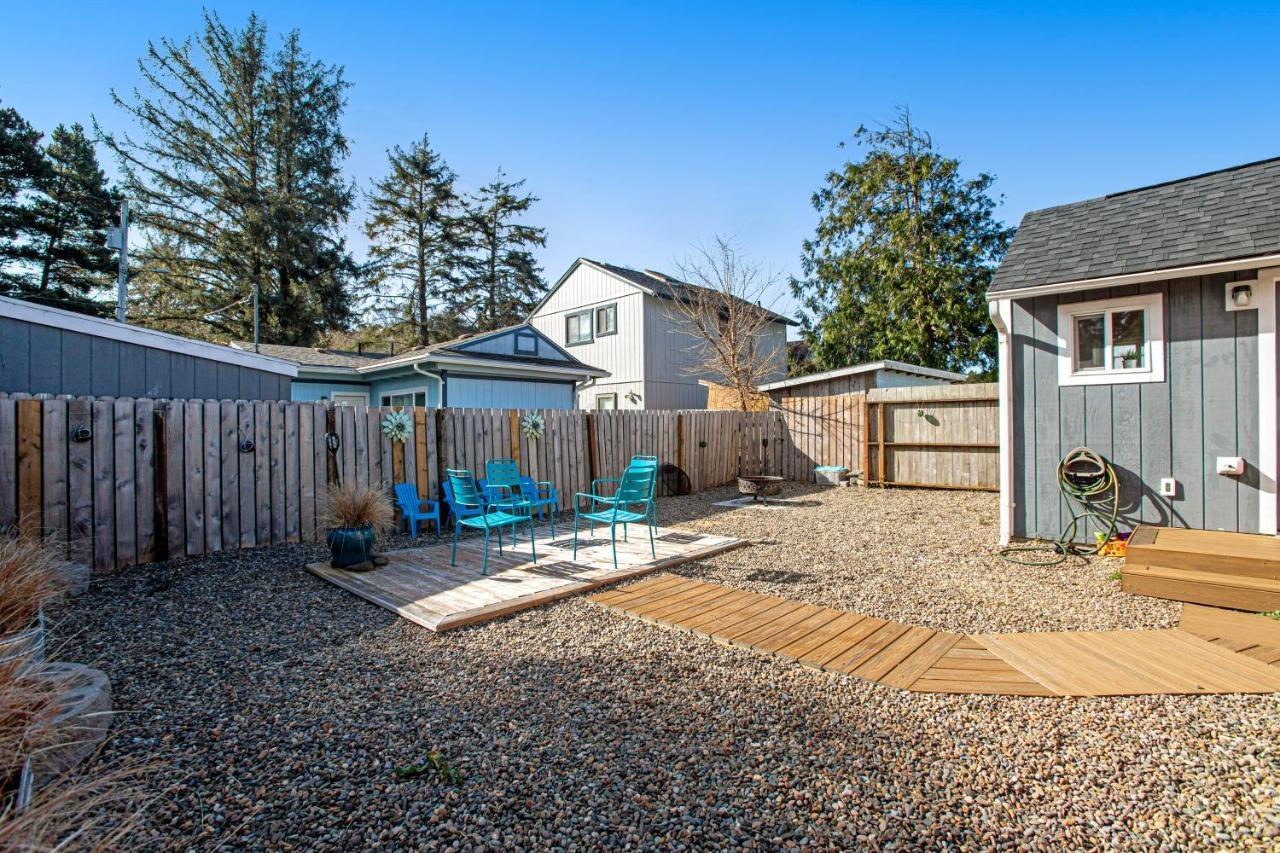Siletz Bay Getaway Villa Lincoln City Buitenkant foto