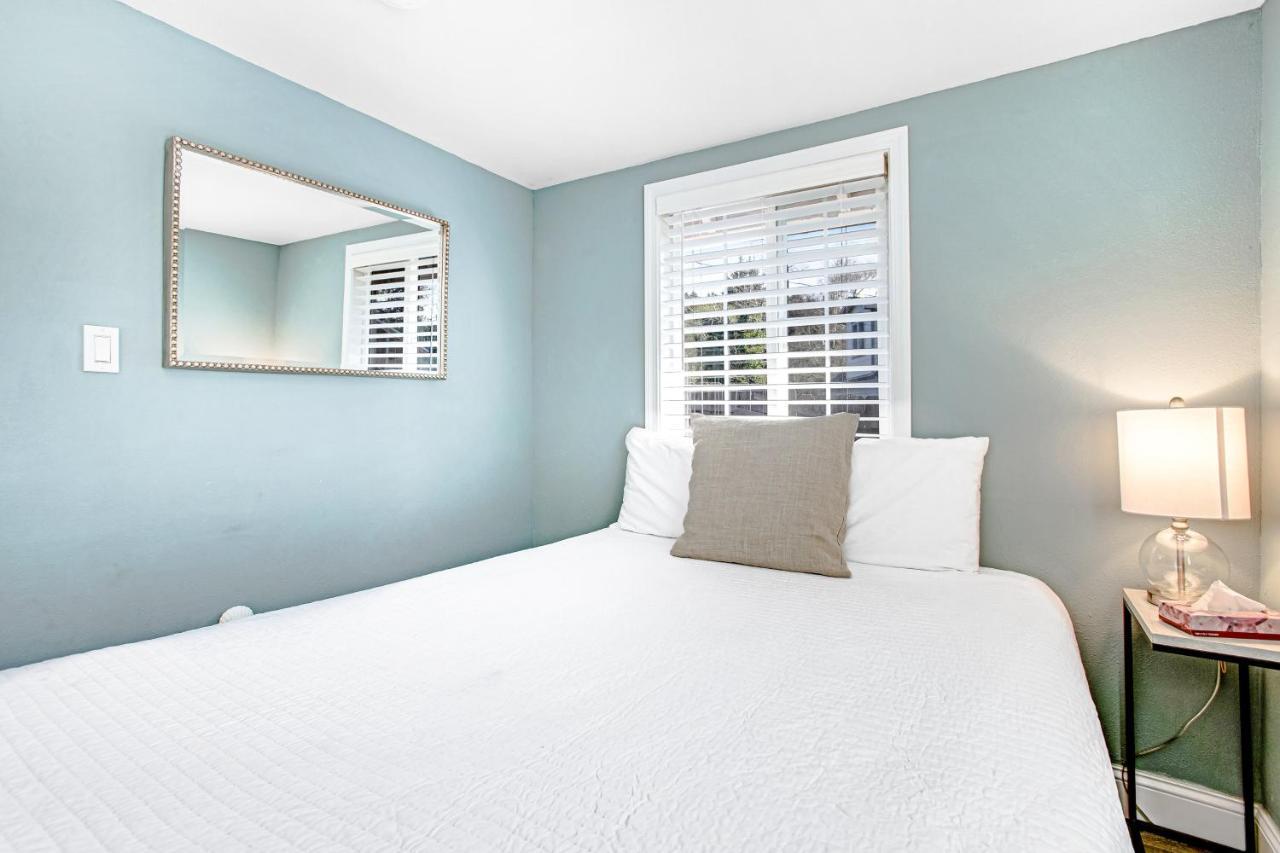 Siletz Bay Getaway Villa Lincoln City Buitenkant foto